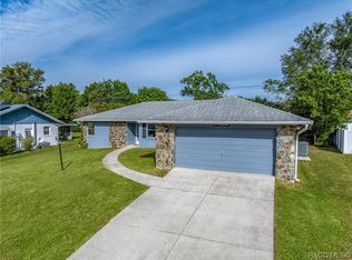 137 W Royal Fern Pl, Beverly Hills, FL 34465