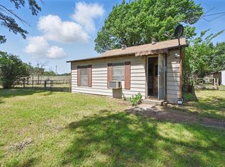 402 S Watson St, Alvarado, TX 76009