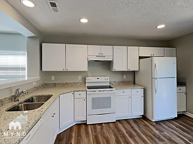 2628 Quarry Springs Rd — Photo 3