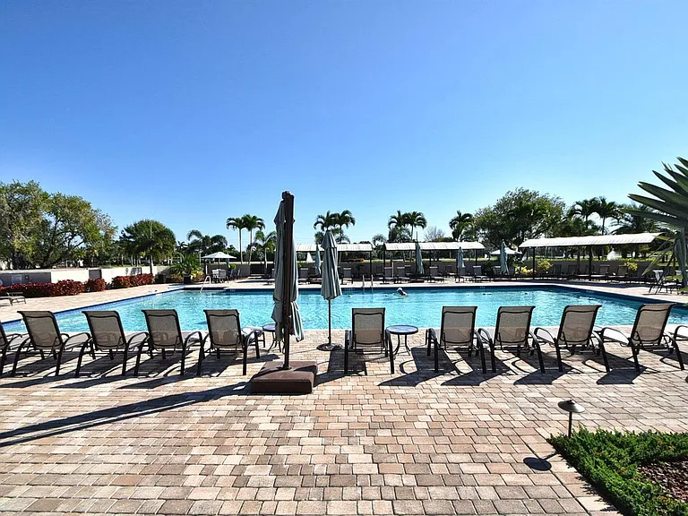 7194 Promenade Dr #102 — Photo 55