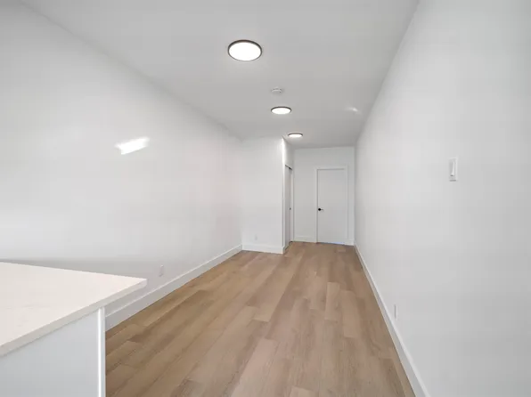 216 Madison Street image 7 of 15