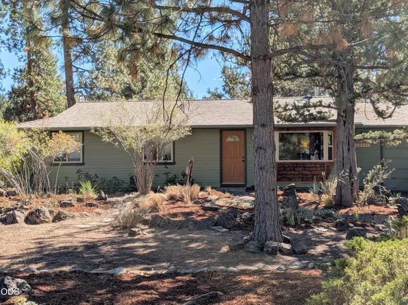 20941 Desert Woods Dr, Bend, OR 97702