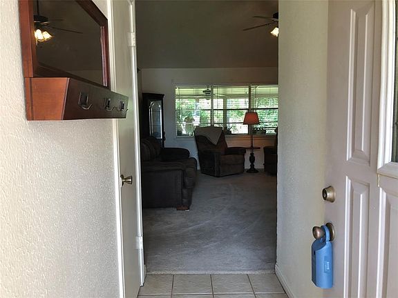 4th image of 16874 Gleneagle Dr N