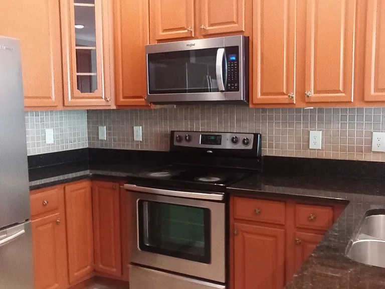 403 Saint Dunstans Ct — Photo 12
