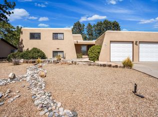 8909 Lagrima De Oro Rd NE, Albuquerque, NM 87111