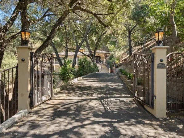 17655 Tourney Rd, Los Gatos, CA 95030