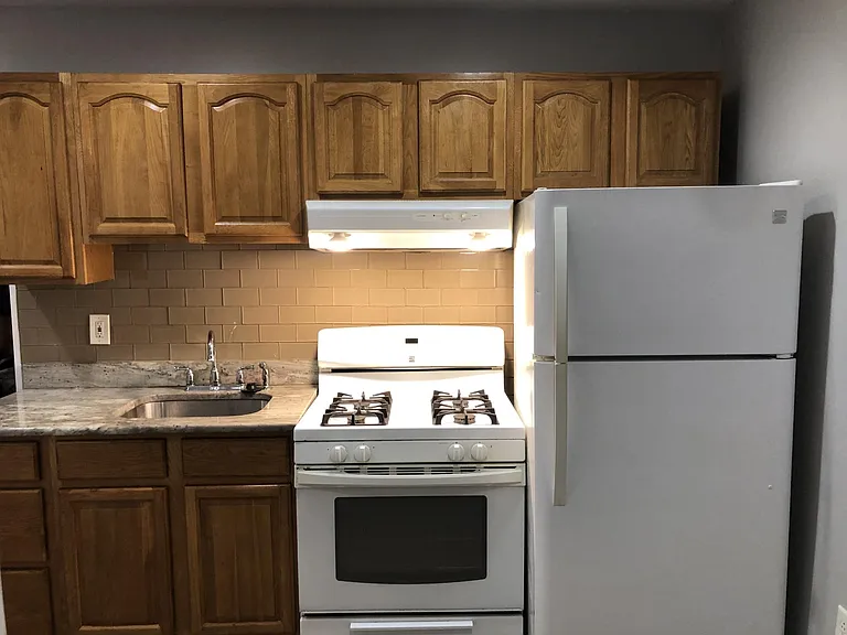4833 Longshore Ave #3 — Photo 12