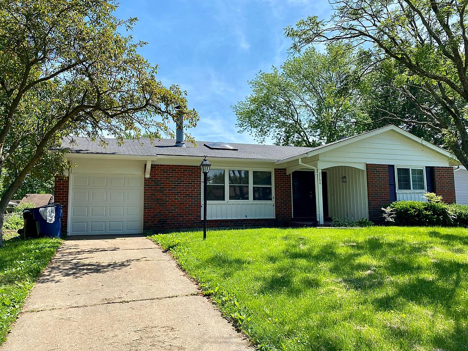 1st image of 2560 Cambridge Dr