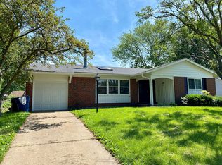 2560 Cambridge Dr, Florissant, MO