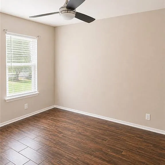 3411 San Angelo St — Photo 5
