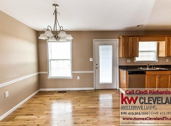 3rd image of 217 Country Meadows Dr SE
