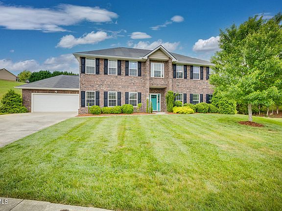 4th image of 2090 Falling Leaf Dr