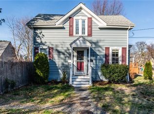 53 North St, Warwick, RI 02886