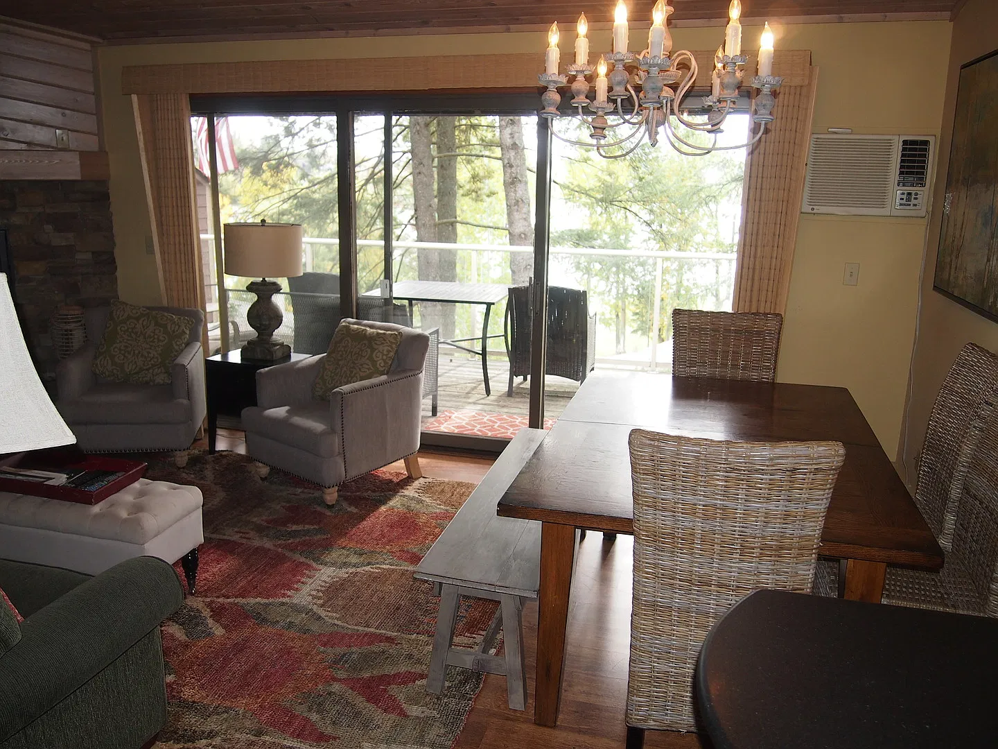 2 Bedroom 2 bath, Hillside Whitefish Lake Condo — Photo 3