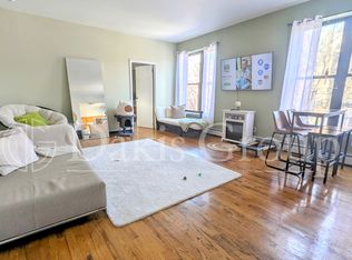 23-34 28th Ave #510, Astoria, NY 11102