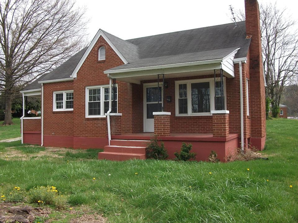 1st image of 620 Pell Ave