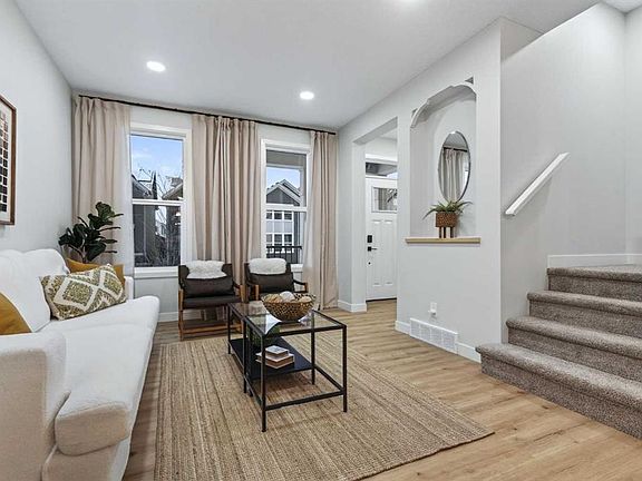 4th image of 41 Lavender Rd SE