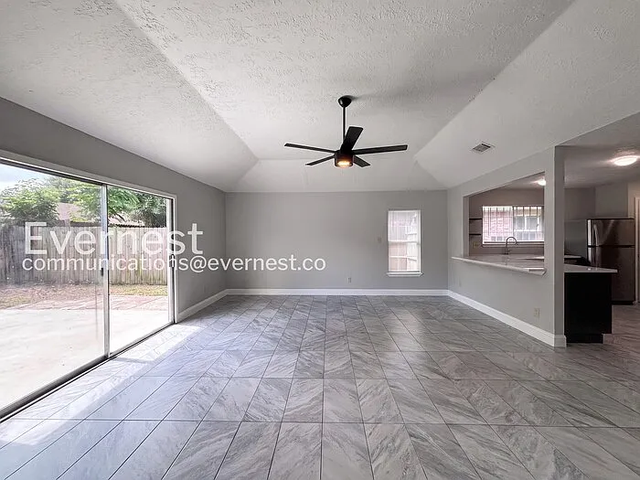 1334 Willersley Ln — Photo 7