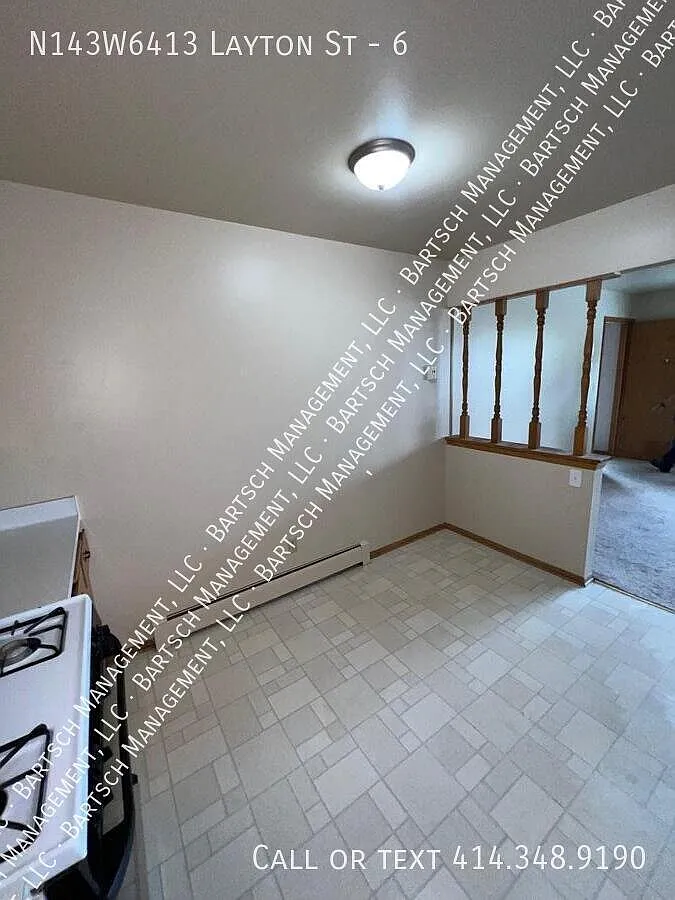 2 bed, $1,100 — Photo 4