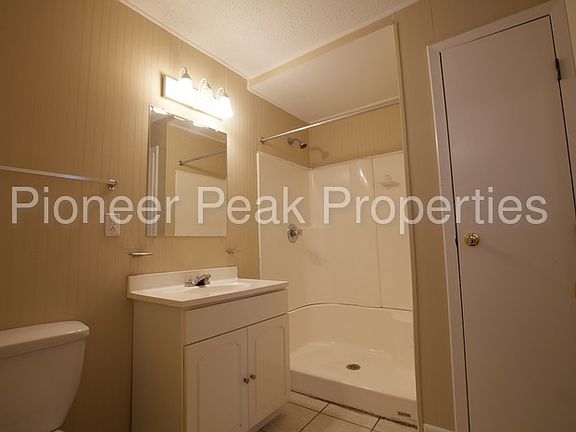 4th image of 107 Goodson Ave APT 11