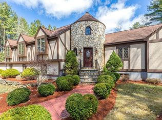 77 Richardson Rd, Boxboro, MA 01719