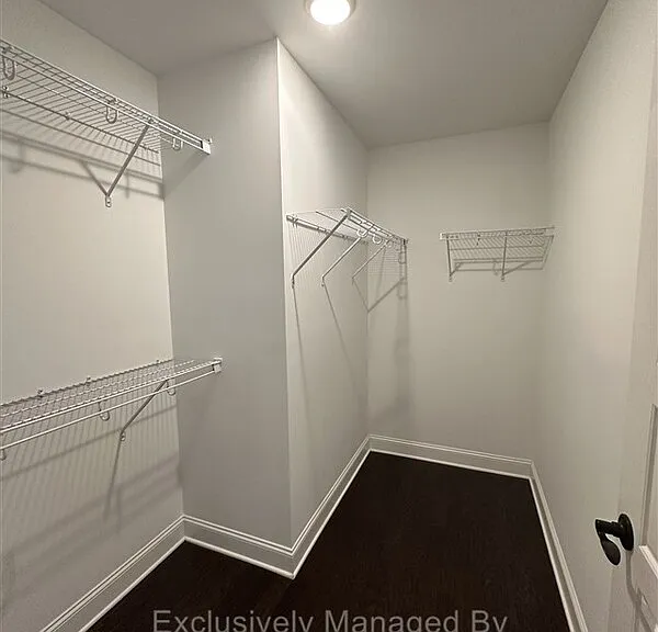 1526 Bowtie Rd — Photo 16