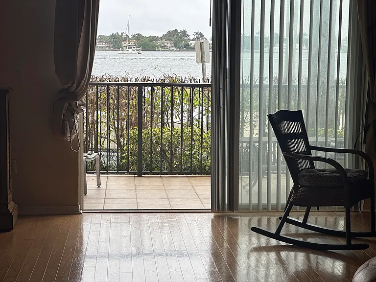 1801 N Flagler Dr #101 — Photo 14