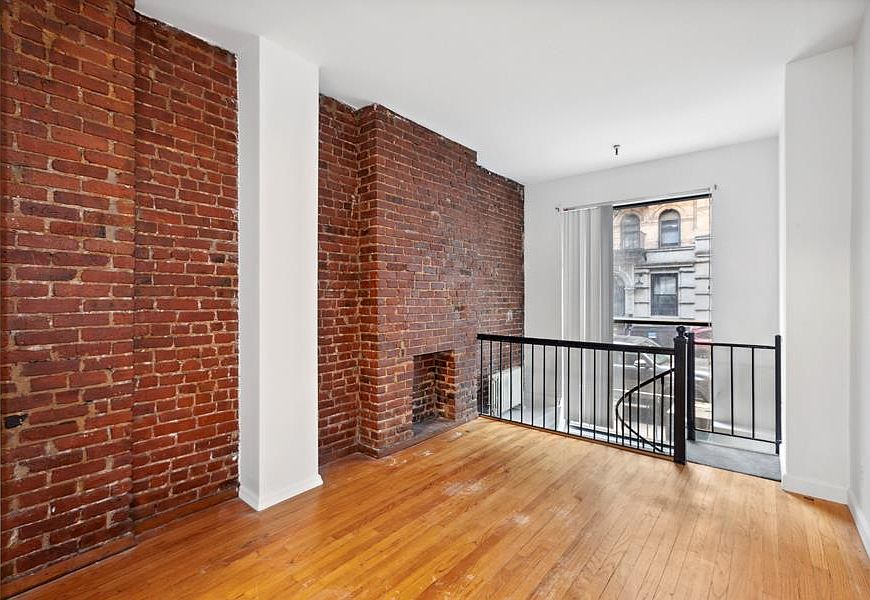 1st image of 221 E 89th St APT 1D