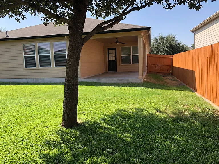 3613 Storm Rdg — Photo 32