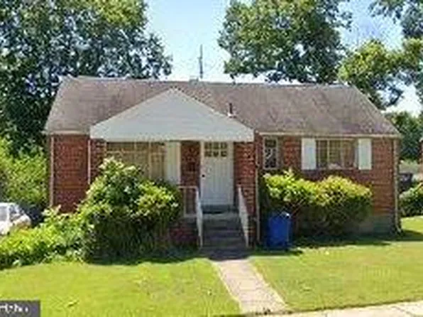 4506 Bayne St, Rockville, MD 20853