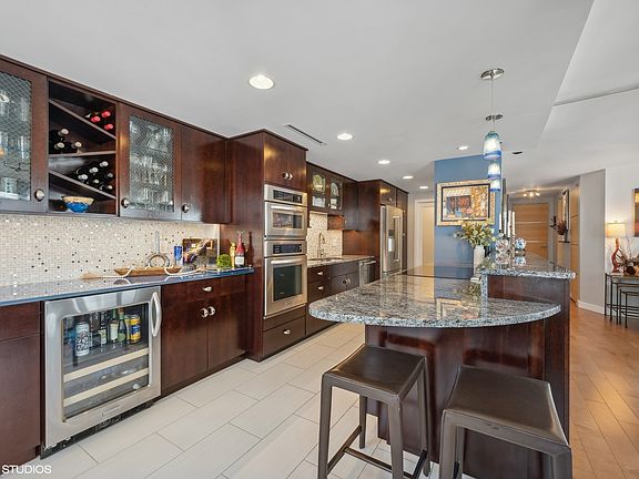 5th image of 155 N Harbor Dr APT 2503