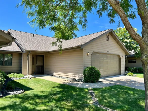 1974 Cherry St, Red Wing, MN 55066