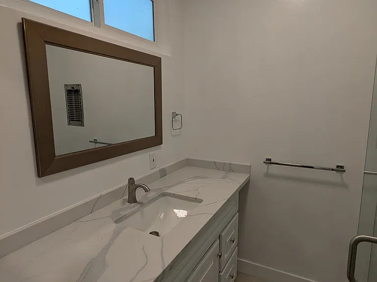 12324 Montana Ave #7 — Photo 14