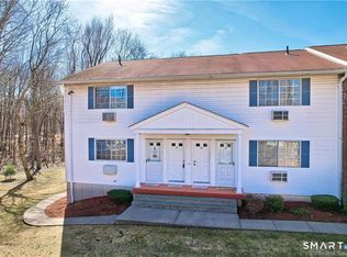 Lisa Court, Waterbury, CT 06704