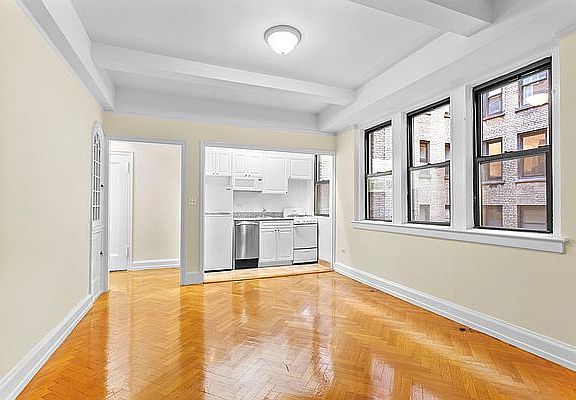 2nd image of 37 W 72nd St APT 9F