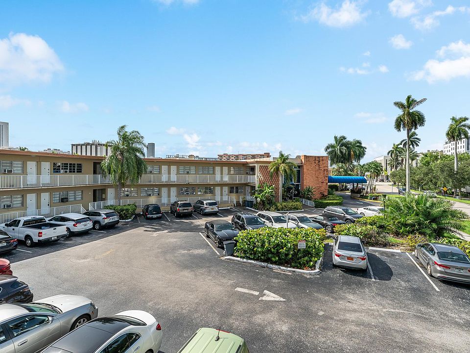 1st image of 26 Diplomat Pkwy #2390