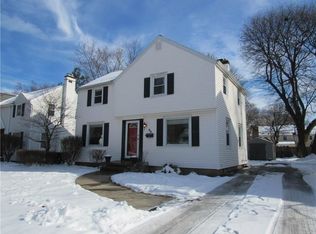 66 Hampshire Dr, Rochester, NY 14618