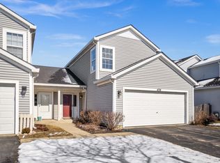 470 S Annandale Dr, Lake In The Hills, IL 60156