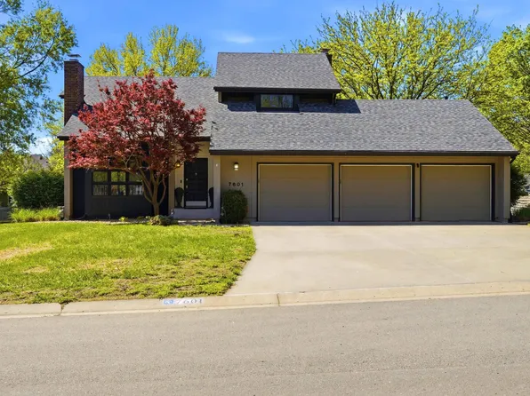 7601 SW Oxfordshire Rd, Topeka, KS 66614