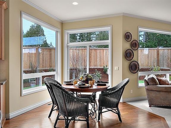 3rd image of 22401 SE 31st Pl