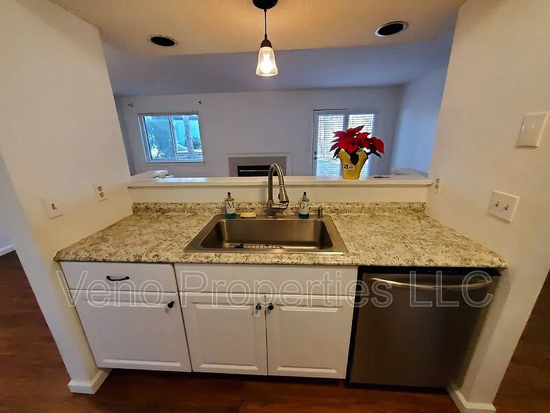 111 Yorktown Dr. Clifton Park Knox Woods — Photo 3