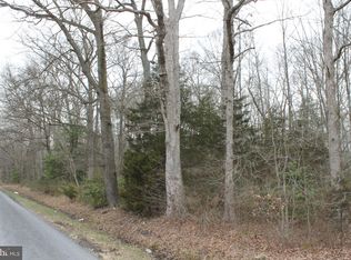 742 Pine Tree Rd, Hartly, DE 19953