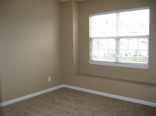 12 Peggy Sue Ct, Greensboro, NC 27407