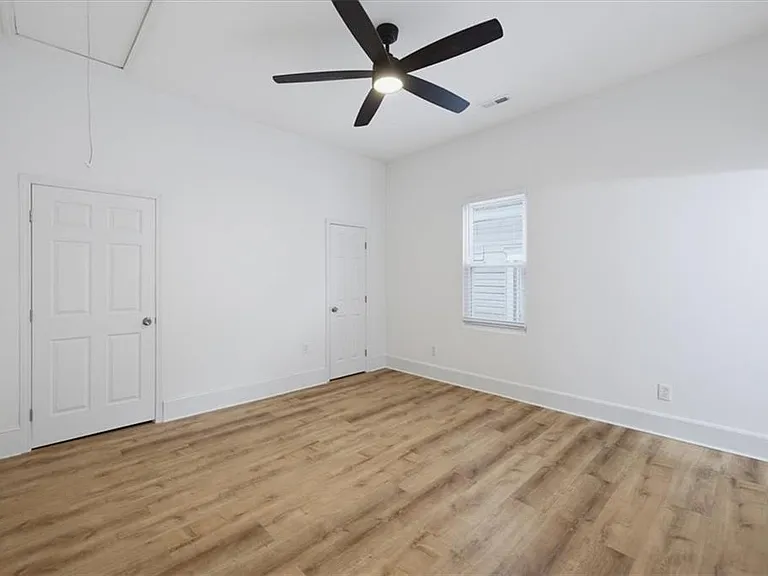 498 Connally St SE — Photo 15