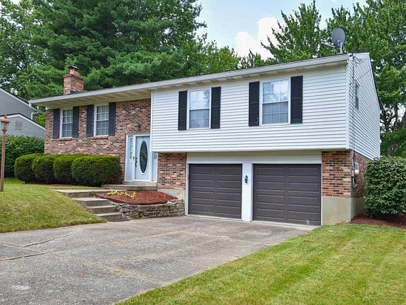 2nd image of 2129 Trailwood Dr