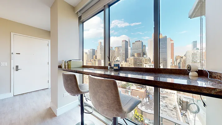 Rented by Bond New York | media 34