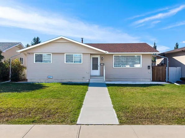 15104 74th St NW, Edmonton, AB T5C 0Y7
