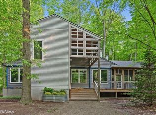 16180 Stones Throw, Union Pier, MI 49129