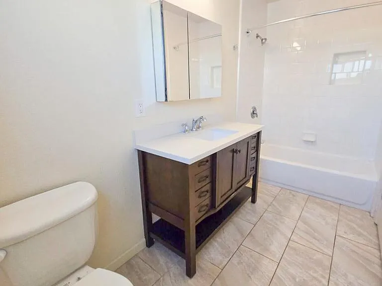 5009 Nautilus St #14 — Photo 7