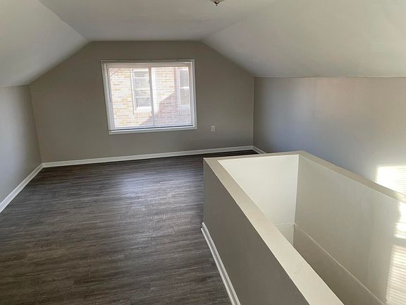 2nd image of 18400 Rosemont Ave